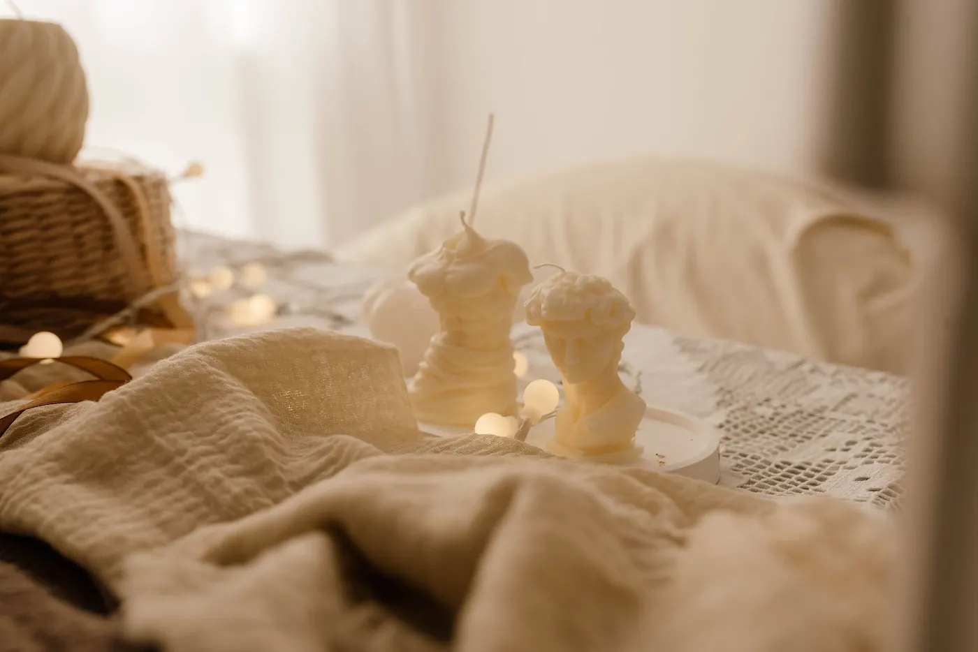 Maison de Lumière studio candle detail